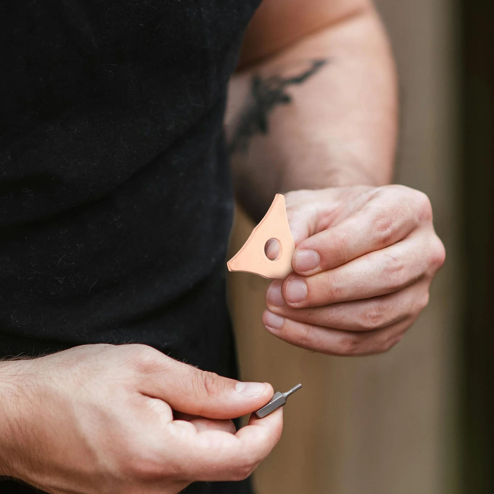 

100Pcs Dent Pulling Rings Triangle Lifter Panel Pulling Washer Durable Auto Body Spot Welder Dent Puller Welder Kit