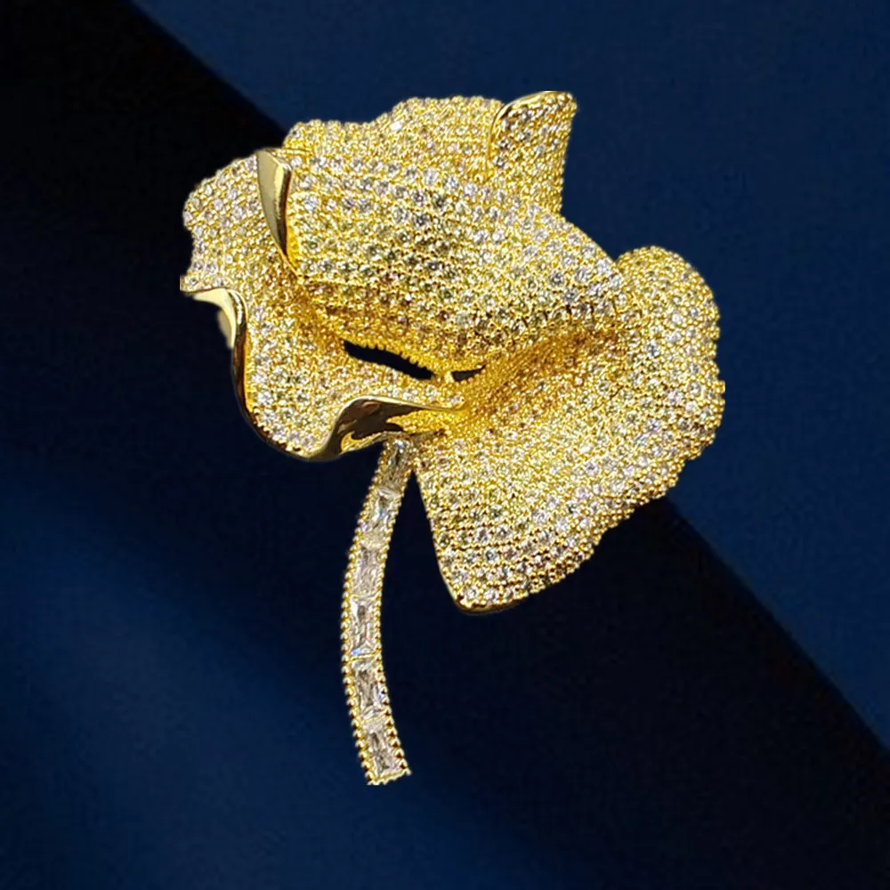 Winter New High-end Inlaid with Zircon Flower Brooch Luxury Design Iris Rose Orchid Corsage Clothing Accessories Pin Women Gifts