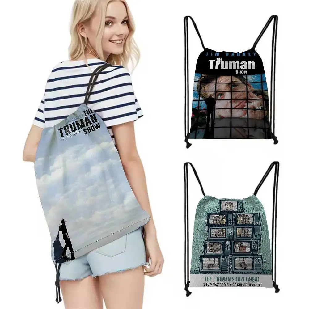 

Сумки Truman Show Movie на шнурке, подарочные пакеты с принтом, 30*40 см, дорожная сумка для хранения одежды, сумка для макияжа