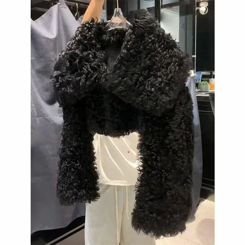 Women Winter Black Short Faux Fur Coat Lapel Collar Long Sleeve Thick Wool Jacket Street Style Warm Curly Hair Plush Overcoat