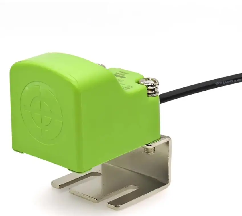 Genuine PSN40 Proximity Switch DC 3-wire DC12-24V PSN40-20DN PSN40-20DP