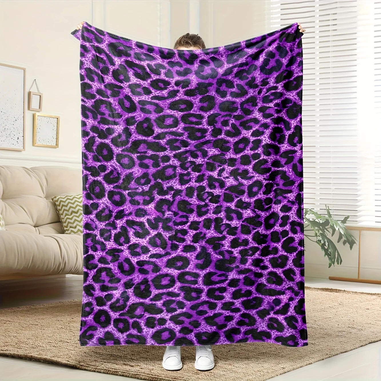 Soft High-Definition Digital Print Purple Leopard Pattern Blanket Cooling Blanket Soft Breathable 100% Polyester All-Season Fami