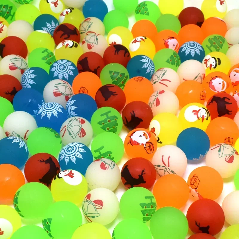 50/20 Stück leuchtende Weihnachts-Hüpfbälle, die im Dunkeln leuchten, Kinder-Geburtstagsparty-Spiele, Geschenke, hüpfender Gummi-Ball, Partygeschenke