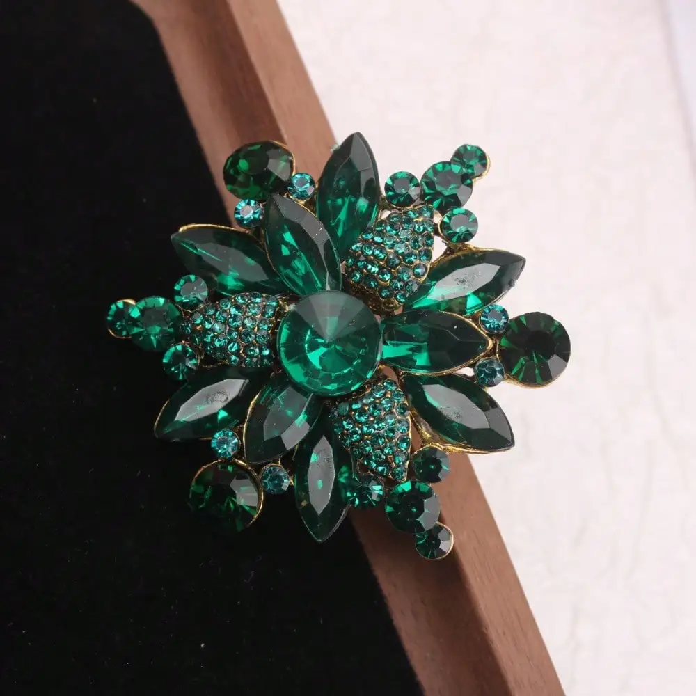 Gold-Tone Green Crystal Floral Brooch, Vintage-Inspired  Design Adorned with Green Rhinestones, for Formal Events, Ideal Gifting