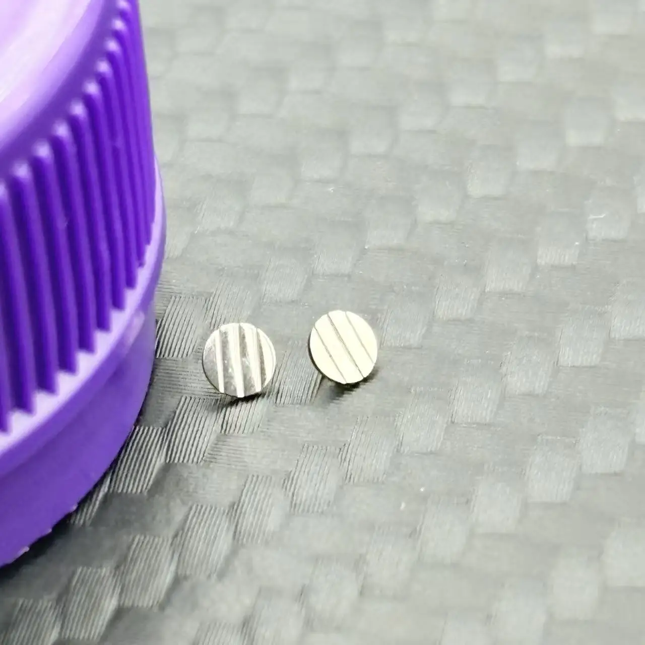 2pcs Automatic Watch Repair Parts Wheel Reverse Screw for 7009 7S26A/B/C Movements Watch Repair Accessories