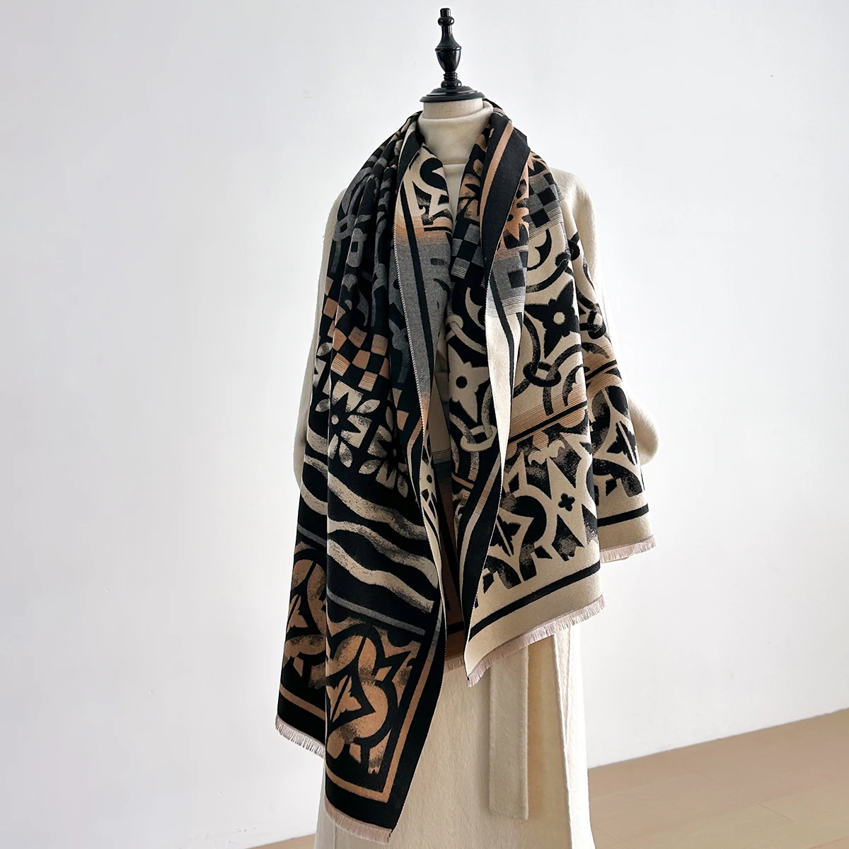 

Luxury Women's Winter Scarf Warm Thick Faux Cashmere Pashmina Shawl Wrap Stole Bufanda Echarpe for Lady's Fashion Accessory