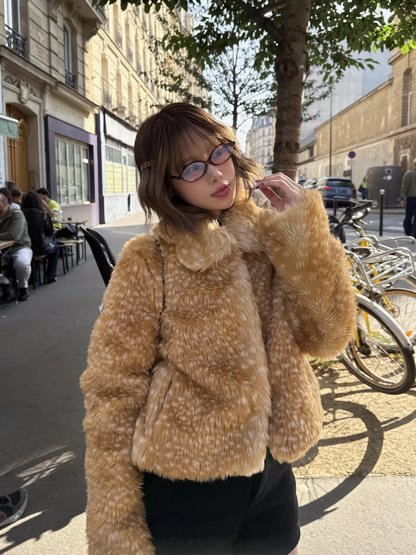 Manteau en fausse fourrure pour femmes, veste en fourrure chaude et moelleuse, style rétro pour filles, vêtements d'extérieur en fourrure moelleuse, style Y2k Kawaii, hauts à manches longues, vêtements pour femmes 2026
