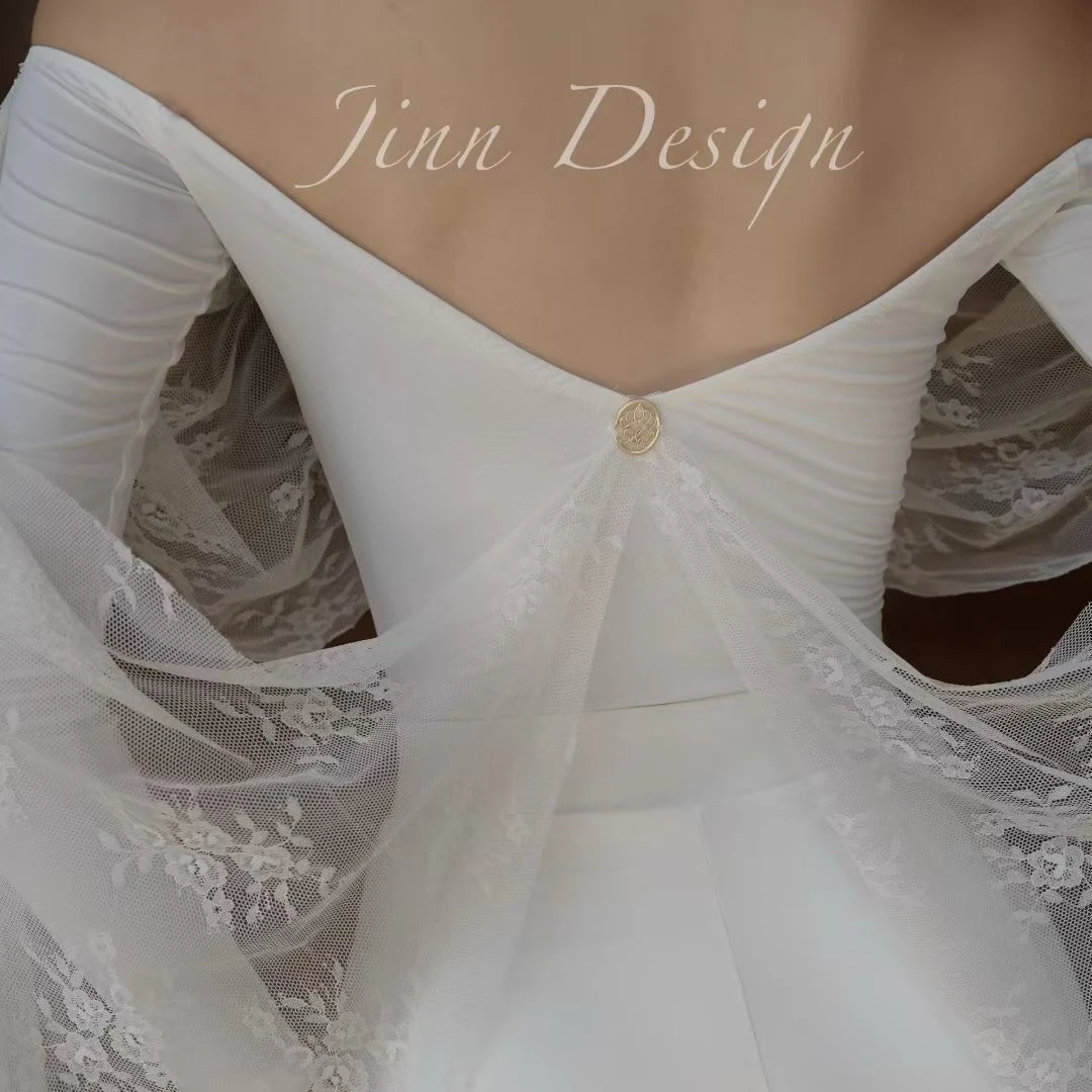 

Одежда для бальных танцев: женские топы с кружевом и длинными рукавами, юбки асимметричного кроя, платья для вальса и танго, костюмы для выступлений