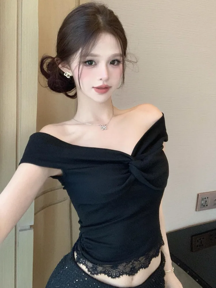 

Sexy Lace Trim Short Sleeve Slim Fit Shoulder Bared T Shirt for Women Summer Pure Desire City Walk Suitable Floral Print V Neck