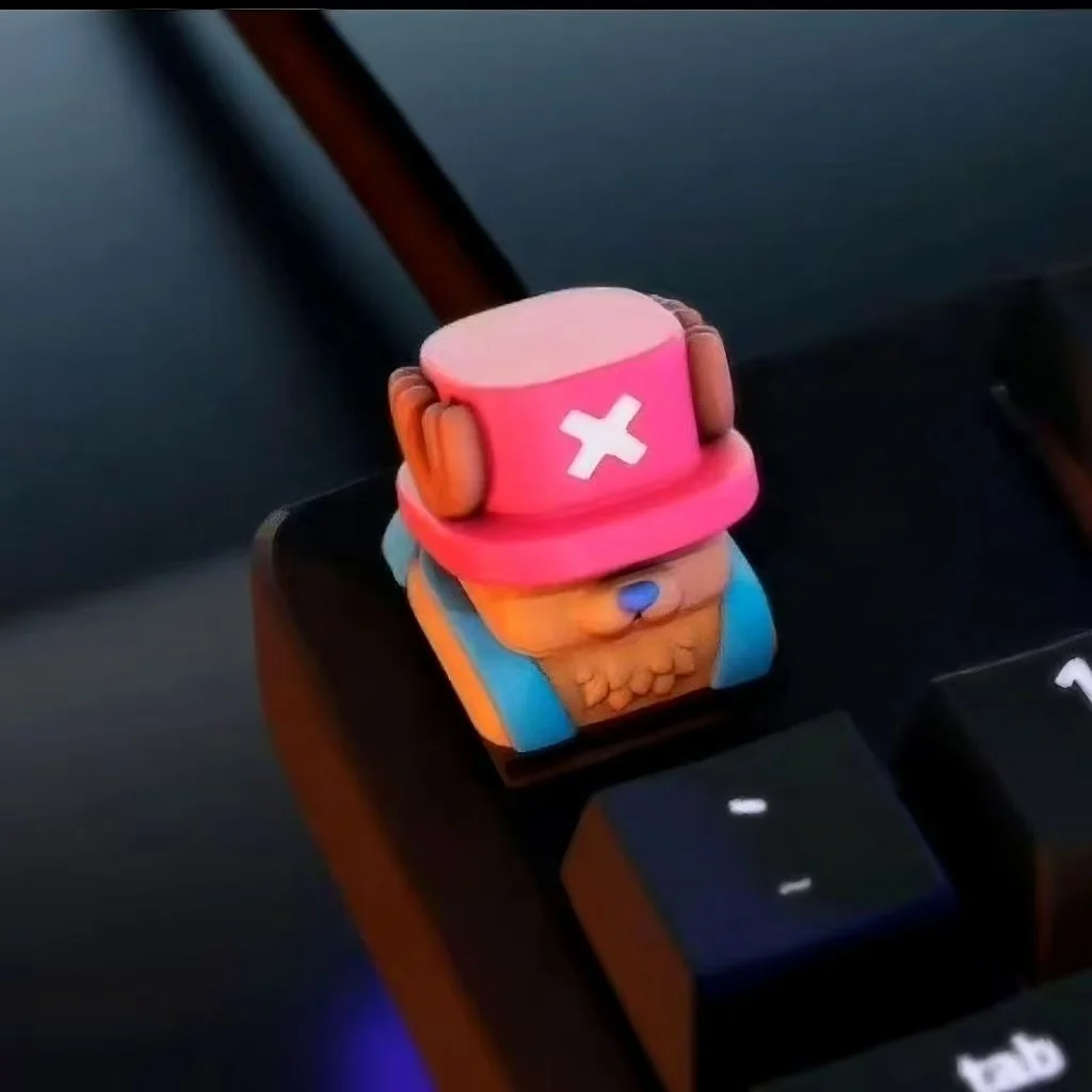 การ์ตูนอะนิเมะวันพีชรูป DIY นามิ ช็อปเปอร์ อุซปป์ปุ่มกดคีย์บอร์ด ESC ฐานปุ่มกดของขวัญ