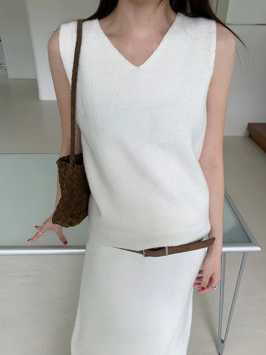 

mat V-Ne Knitted Vest Inbn Svel Outerwear Women's Slim Fit Top Thin Fabric Winter Collection Casual Wear