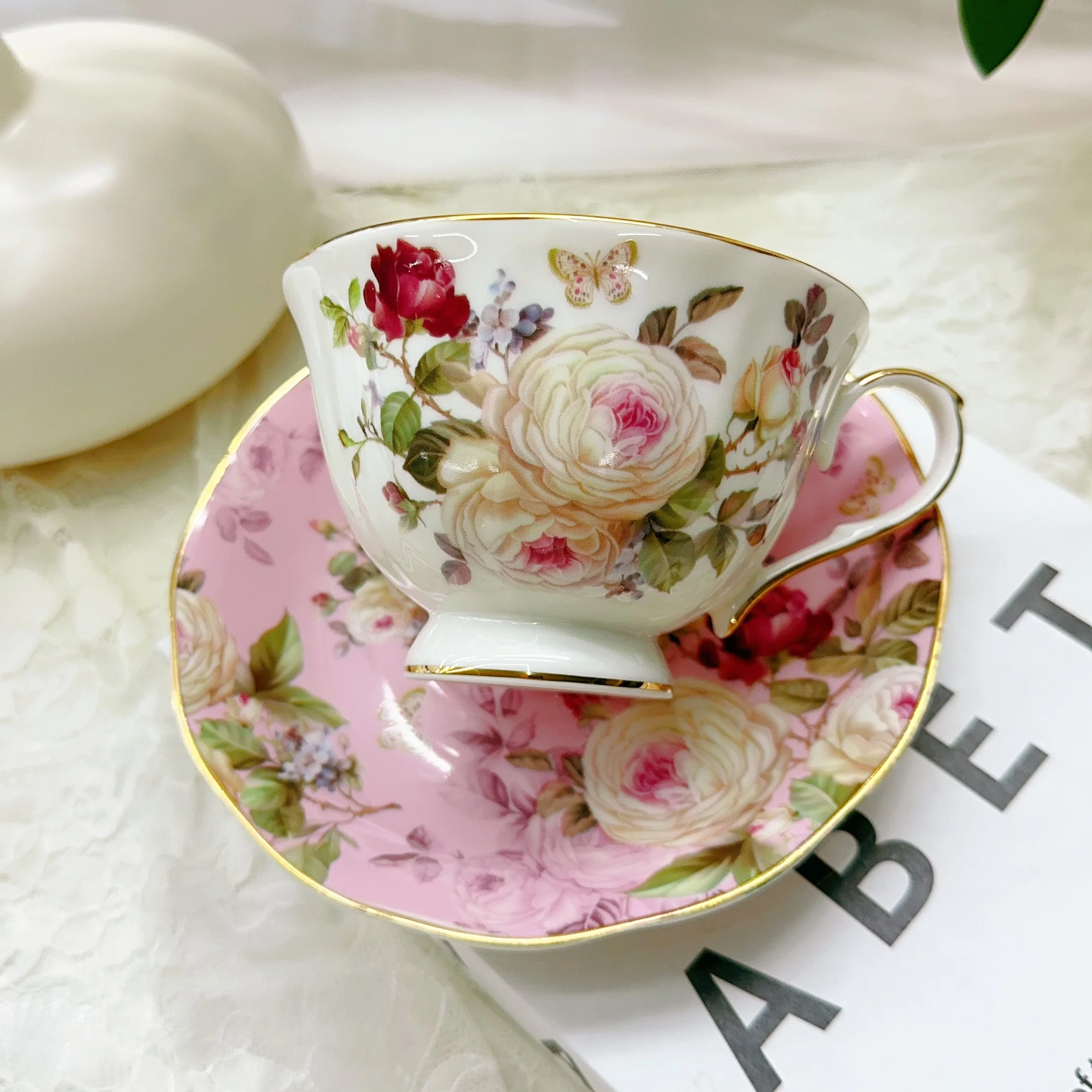 European Style Exquisite Camellia Cup Plate Ceramic Coffee Cup Plate Afternoon Tea Set Gift Box Set 240ml
