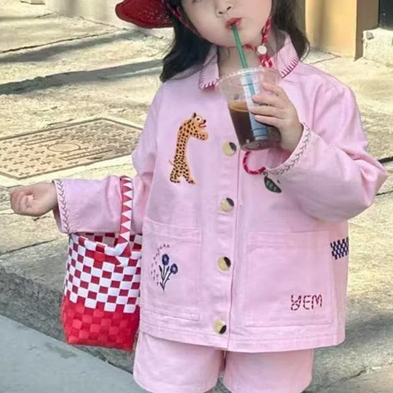 

Girls' Spring and Summer Set Children's New Sweet Shirt Shorts Cartoon Cute Versatile Shirt Shorts Two Piece Set