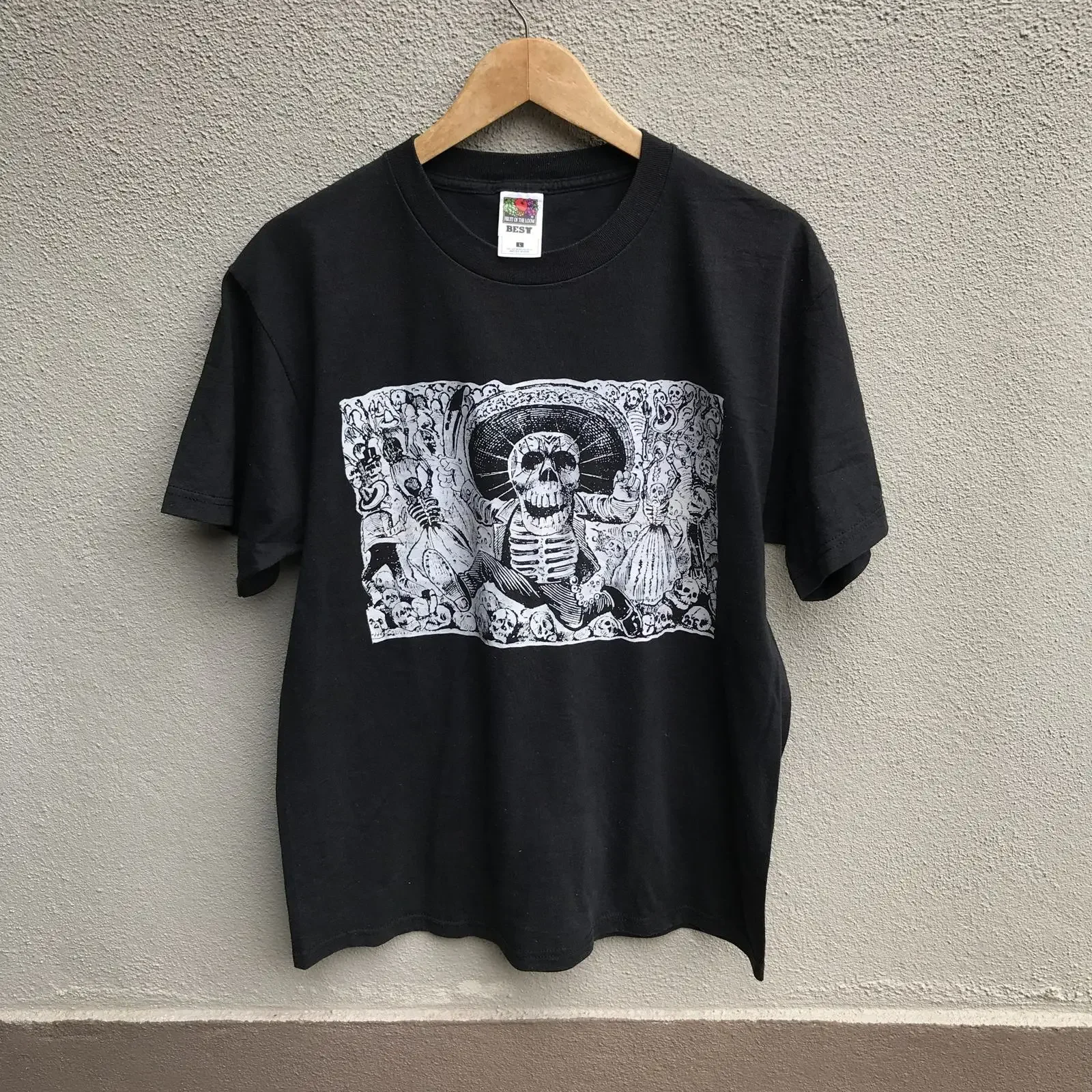 Vintage 90s JOSE GUADALUPE POSADA photo tee graphic art Large vintage Washed Breathable Stretched Slightly Comfortable