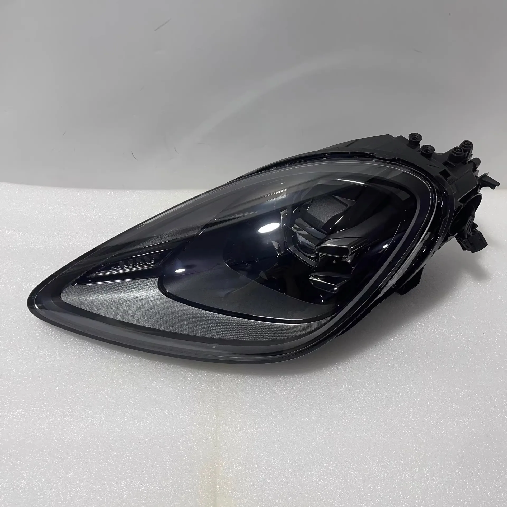 1PC For Porsche 9Y0…