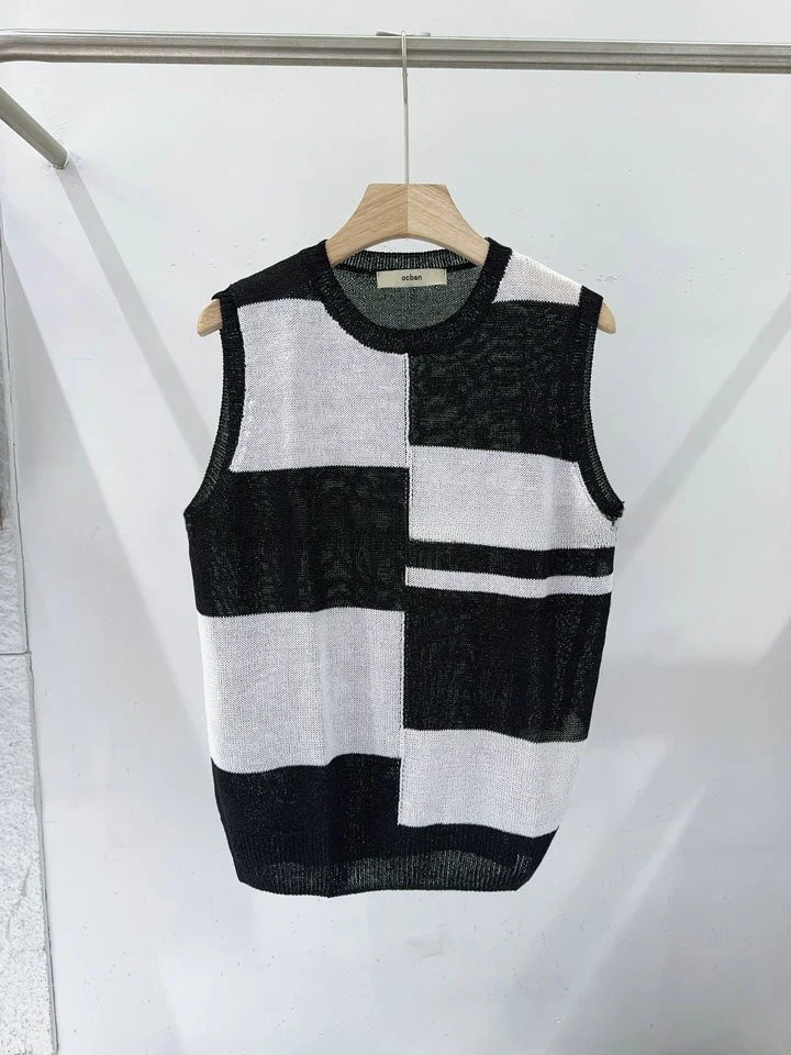 

Spring 2026 Knitted Vest Women's round Ne Svel Striped Color Blo Faion Korean Sle Casual Loose Fit Thin Model