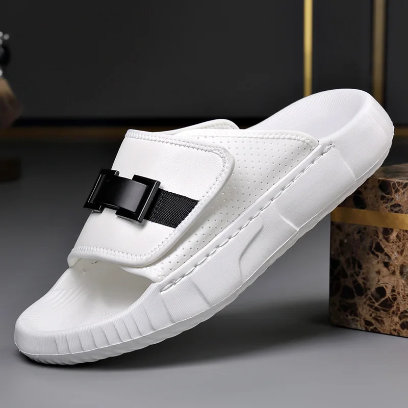 

Новая летняя мужская обувь, тапочки на толстой подошве, модные кожаные простые шлепанцы, крутая пляжная обувь