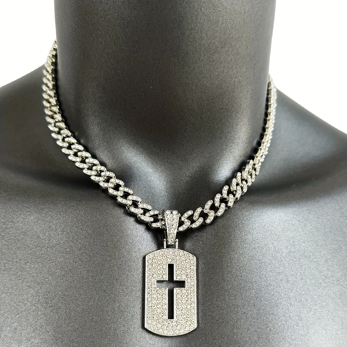 18k filled gold square military card hollow cross pendant, retro fashion hip-hop trend personalized hang tag accessory necklace