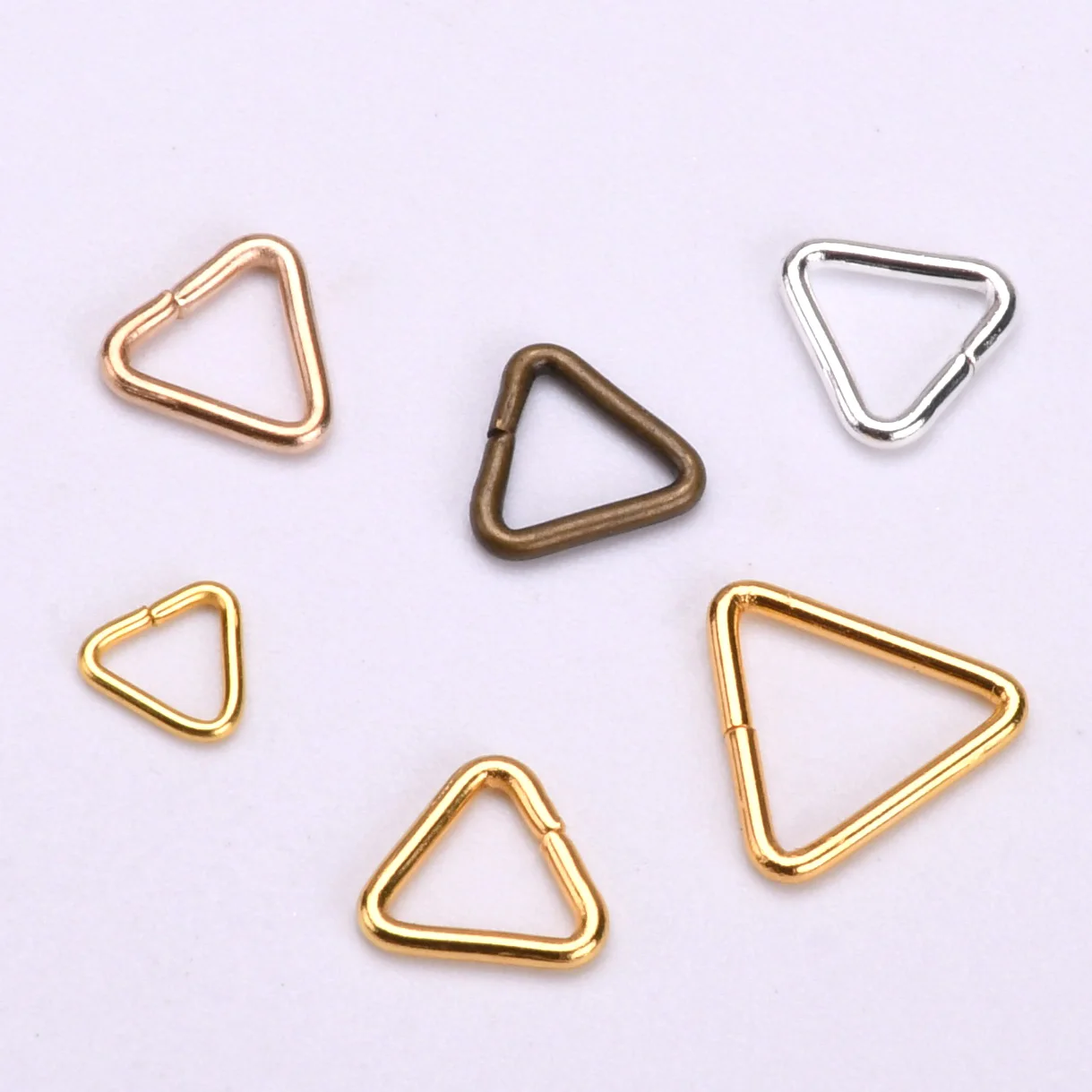 Anillos de eslabones abiertos para fabricación de joyas, 50 piezas, forma triangular, 5mm, 7mm, 10mm, chapado en oro/plata, cobre, Metal