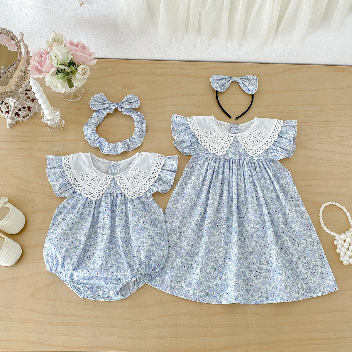 ZOETOPKID Sommer Baby Mädchen Kleidung Blumenmuster Kurzarm-Strampler Baby Bodysuit Puppenkragen Jumpsuit Spitzen-Blütenblatt-Kragen Outfit – Detail 3