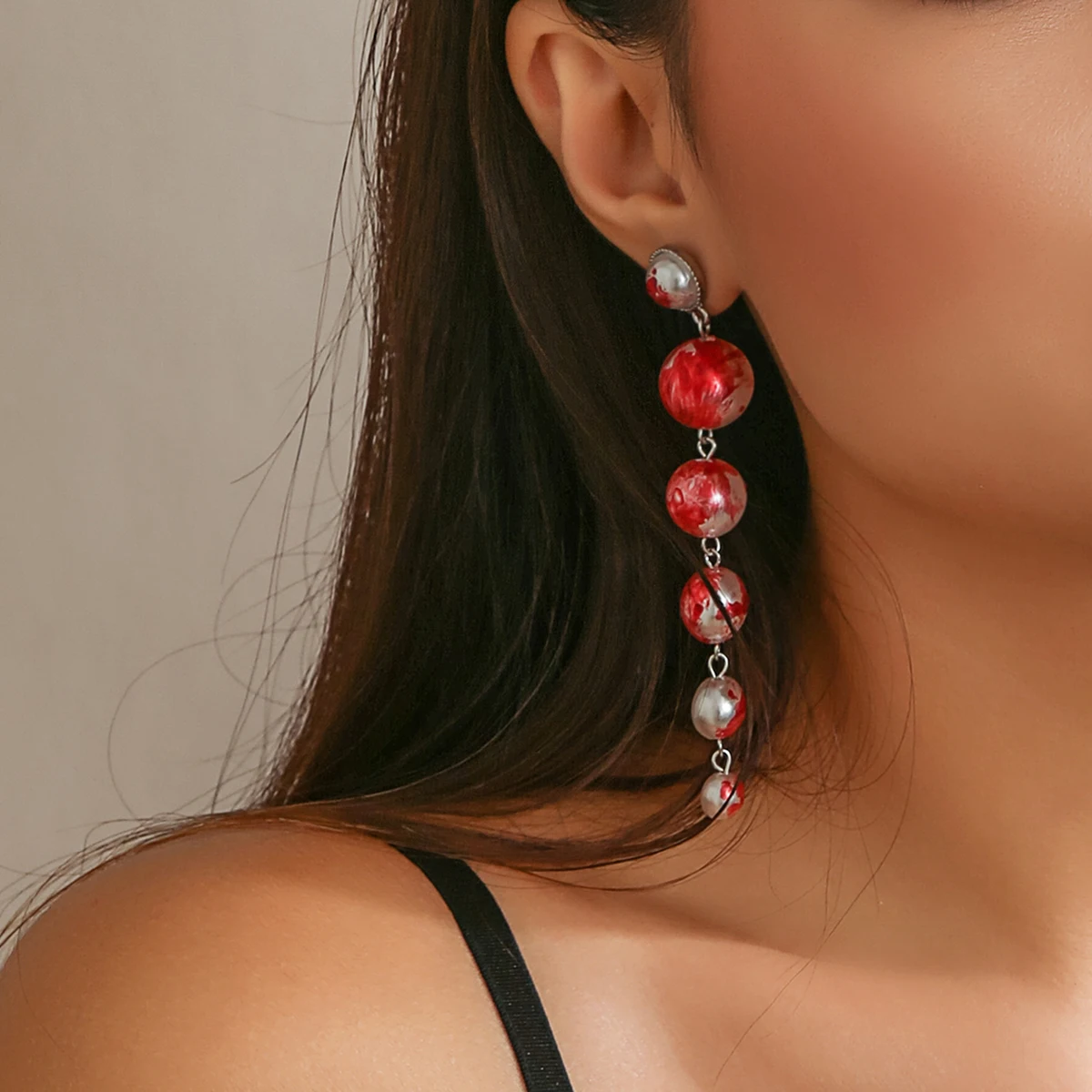 

Gothic Horrible Bloody Imitation Pearl Drop Earring for Women Halloween Cosplay Long Tassels Earring Fashion Jewelry Accessories