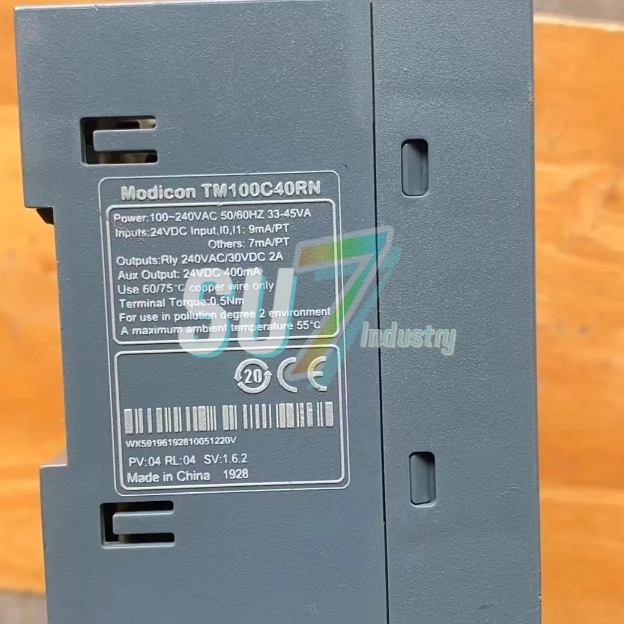 Modul PLC TM100C32RN TM100C40RN Baru asli