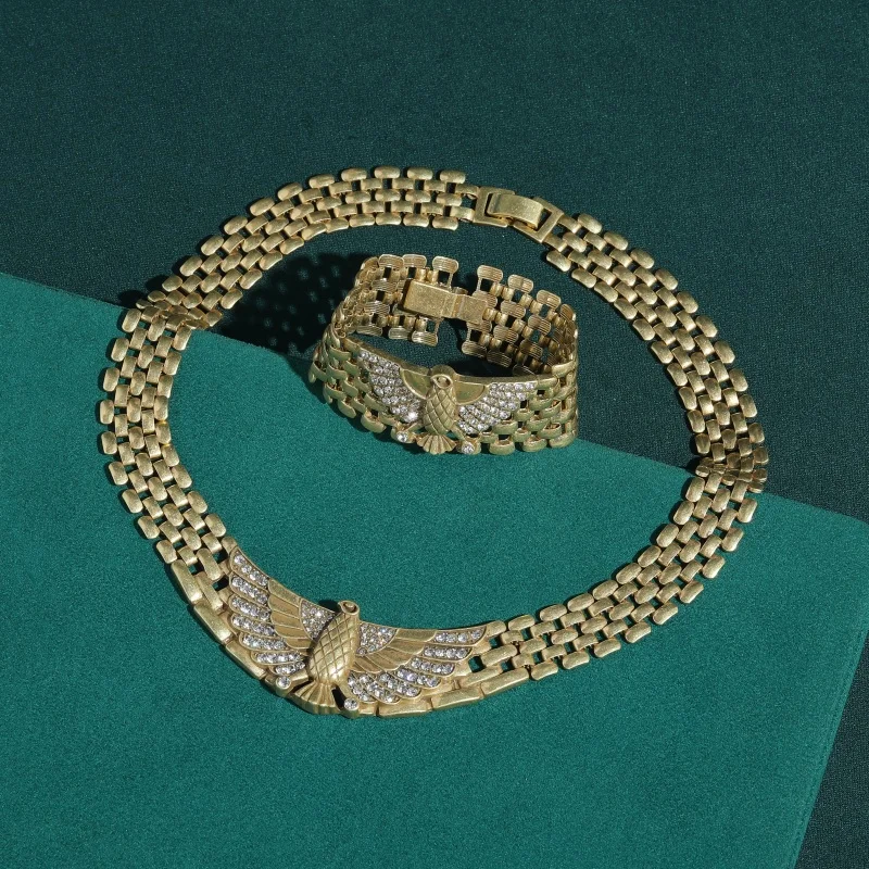 

Vintage 18k Gold Plated Eagle Necklace Bracelet Jewelry Set For Women Elegant Antique Rhinestones Party Accessories Trendy 2026