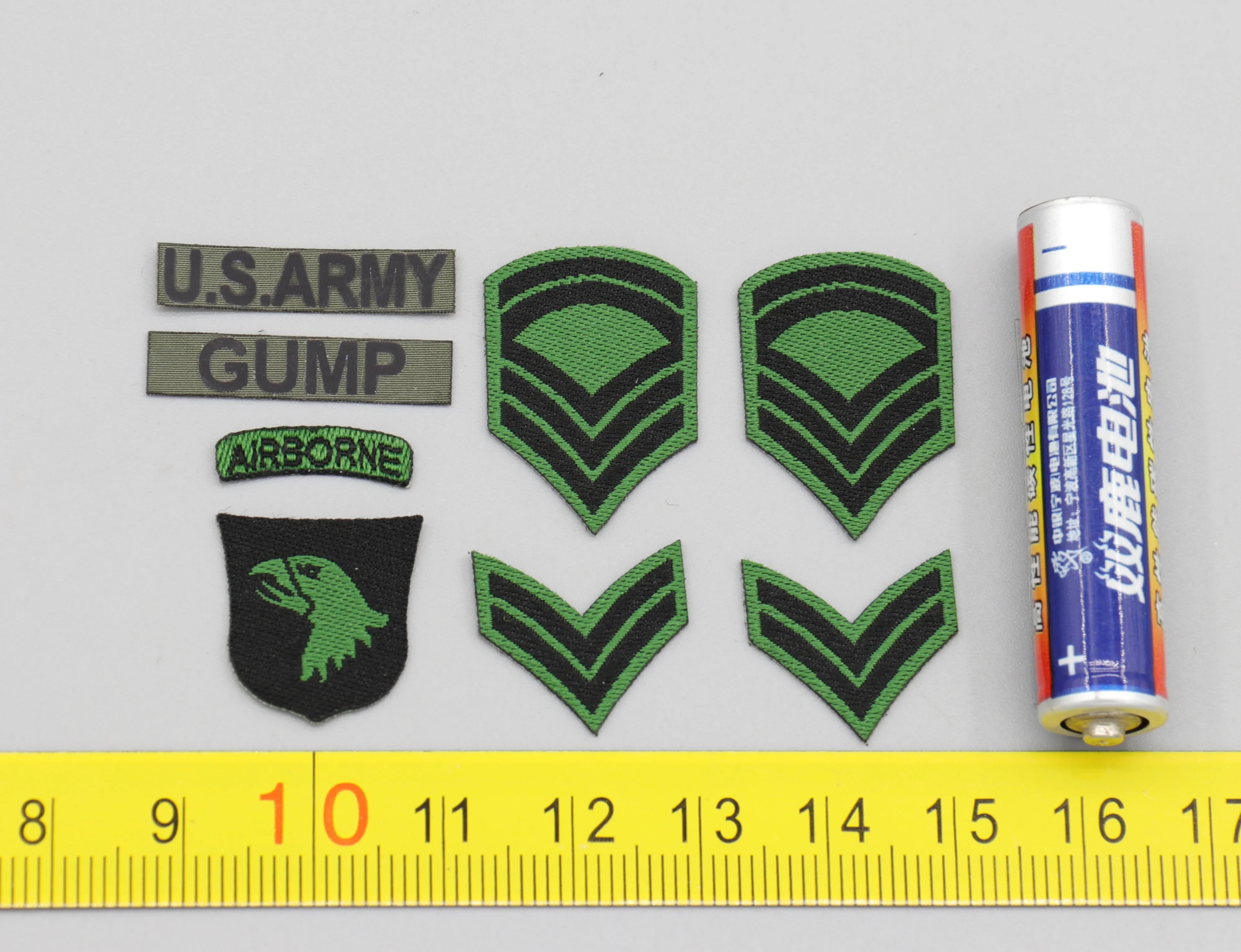 QOM-1035 1/6 Scale Soldier Morale Seal Model 12 '' US 101st Airborne Division