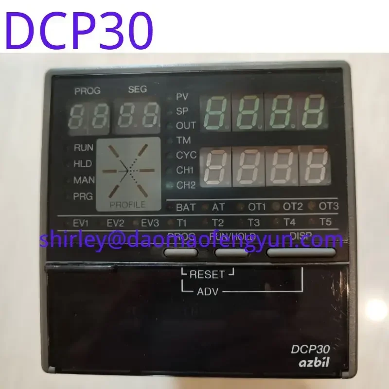 

Used DCP30 temperature control meter P31A5G0AS002D0