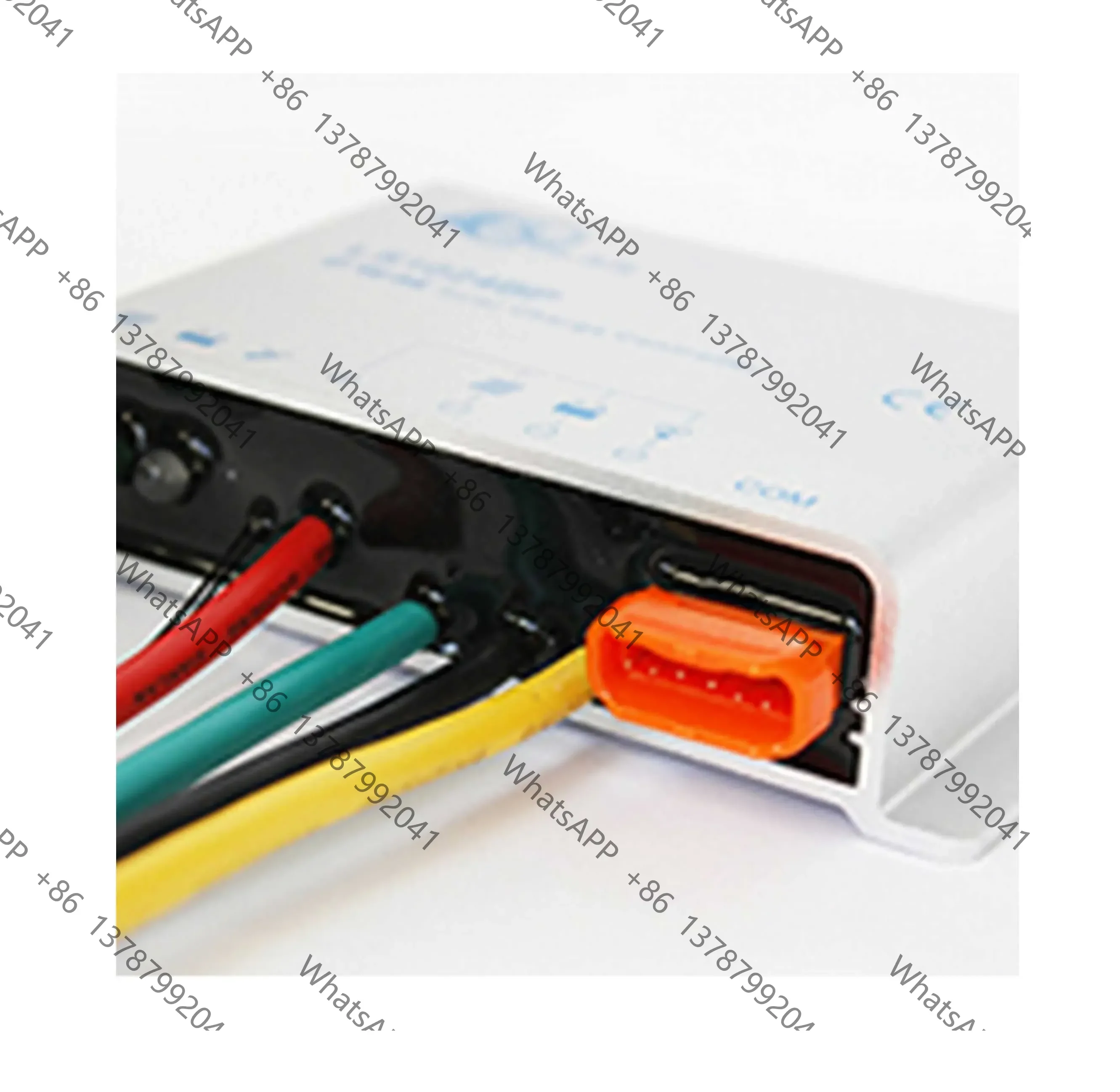 LS2024BP Solar Charge Controller 20A 12V 24V Auto‑identify