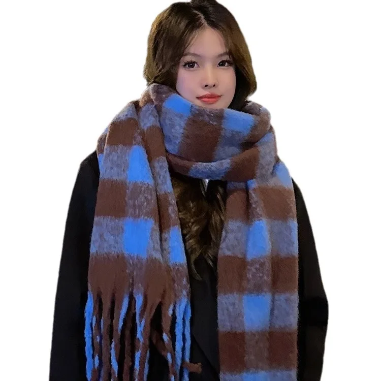 

Warm Shawl Classic Tassels Fluffy Scarf Solid Color Soft Shawl Winter Scarf Women Luxury Autumn Winter Cashmere Scarf Thickened