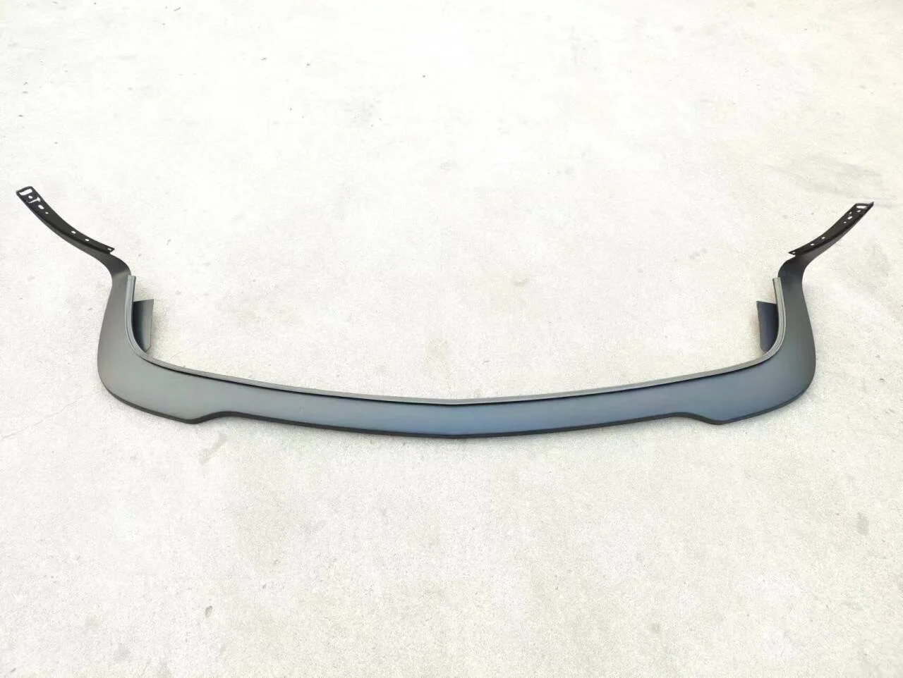 1pc 68258747AC for Dodge Challenger 2015-2022 Hell Cat Under the Front Bars