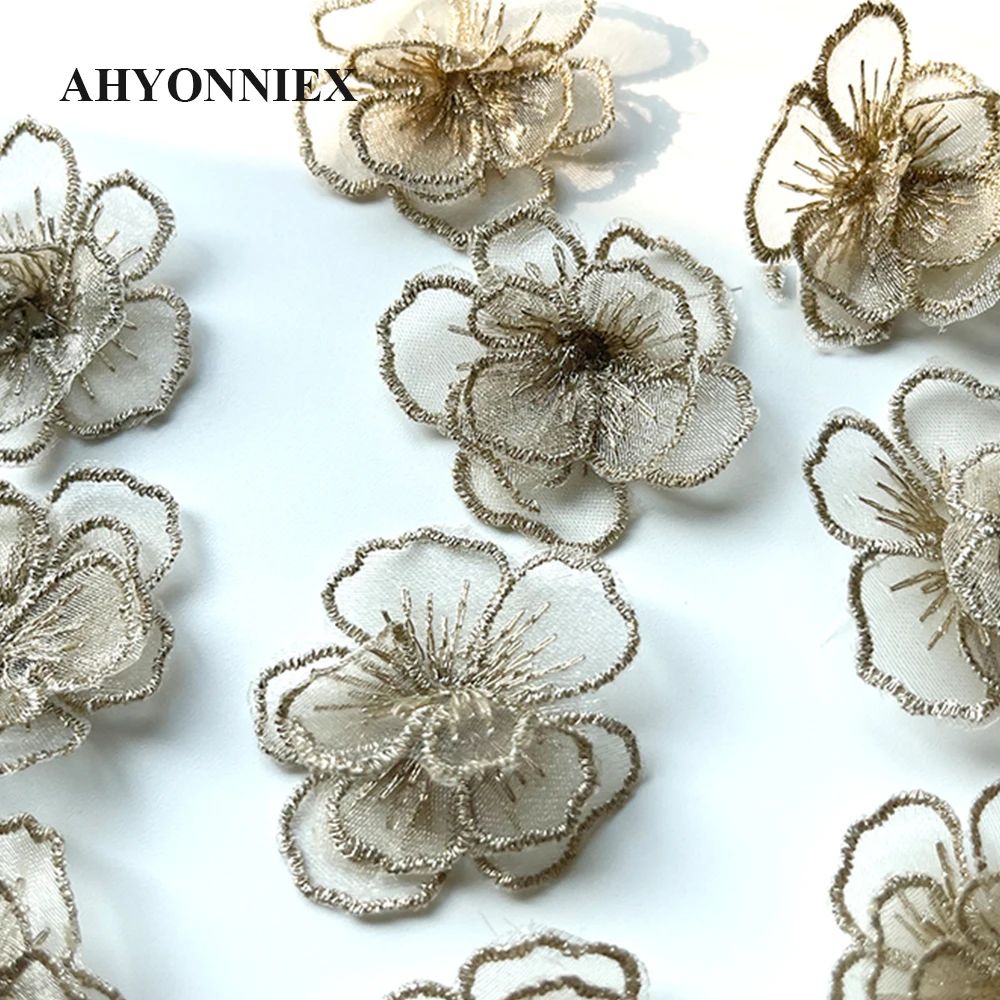 10pcs/Lot Sew On Lace Flower Patches White Sub Gold Organza Flower Appliques for Bridal Wedding Dress Clothes DIY Decoration