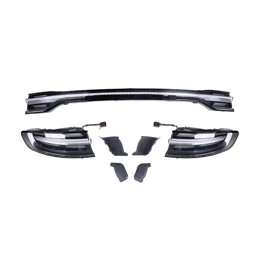 Suitable for 14-21 Macan 95B.1/.2 old and new tail lights (blackened)