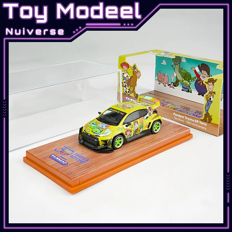 

Масштабная модель автомобиля TW 1:64 Toyota GR Yaris Toy Story 30th Anniversary Special Edition, высокодетализированная, из литого сплава, идеальный подарок