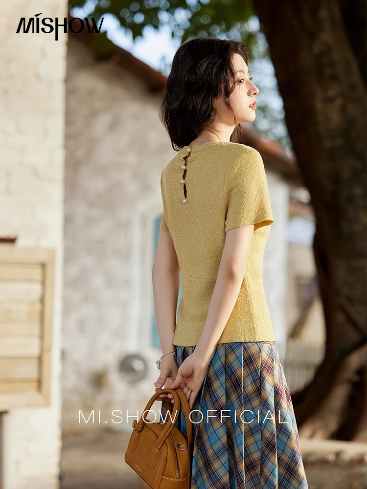 MISHOW Women's Short Sleeved Knitted T-shirt Spring 2026 Korean Minimalist Back Hollowed Out Pearl Buckle Design Tees MXE13Z1072