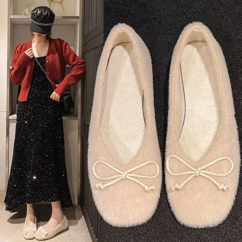 

2025 Fuzzy Lambswool Moccasins Woman Bowtie Flats Winter Cotton Fur Lined Shoes Ladies Curly Wool Loers Femmes Shearling Boots