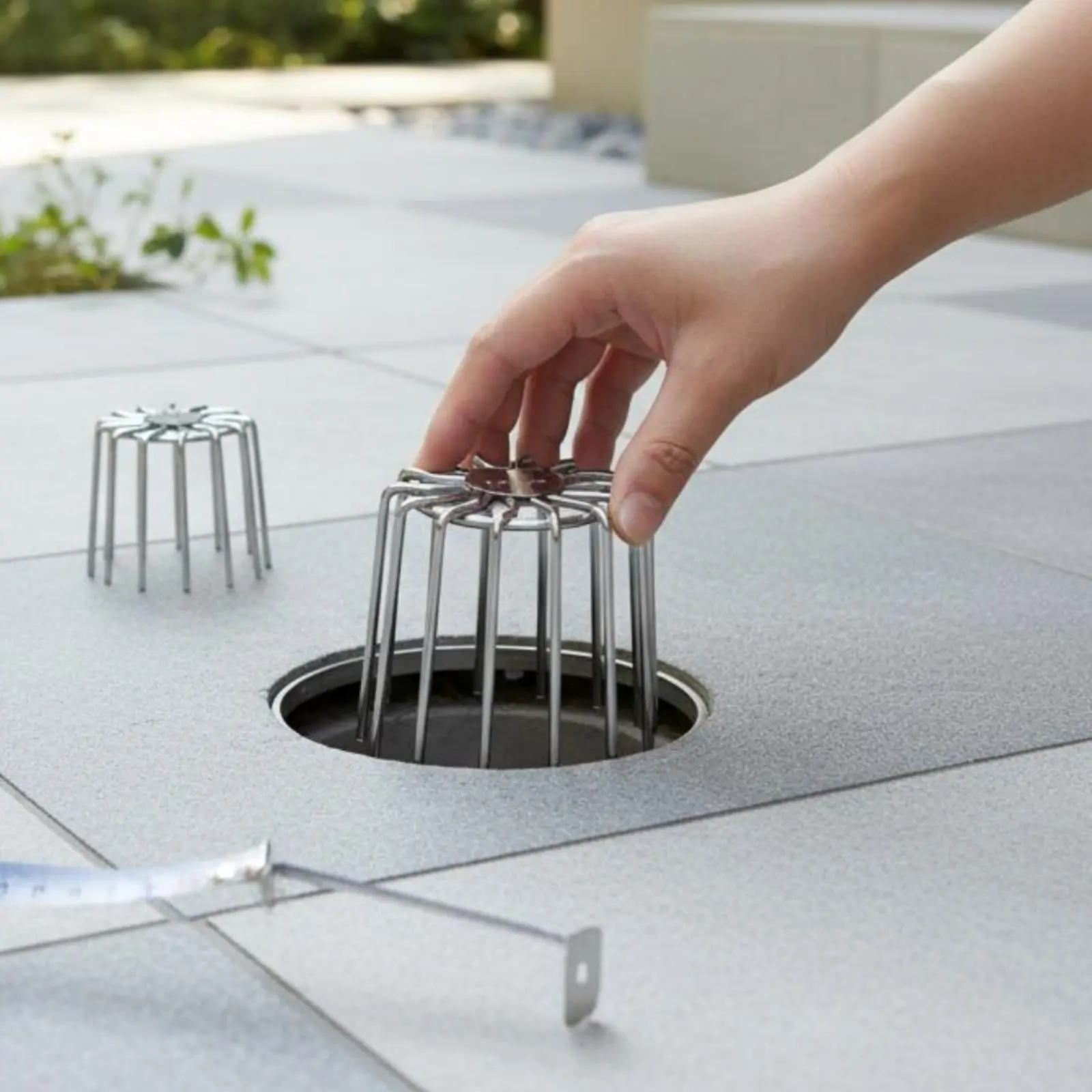 

Clog-Preventing Drain Cover Thickened Material Sewer Pipe Rodent Guard Stainless Steel Pipe Guard Sturdy Multihole Drain