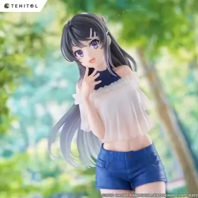 Brand New FuRyu Rascal Dream Mai Sakurajima 22cm PVC Casual Denim Anime Waifu Desktop Collectible Display Gift Otaku Collectors