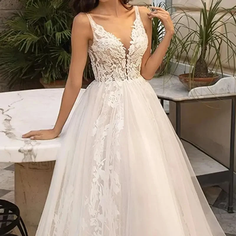 Lace A-Line V-Neck Sleeveless Bridal Trailing Wedding Dresses  for Beach Birthday Party Prom Party Cocktail Evening Gowns