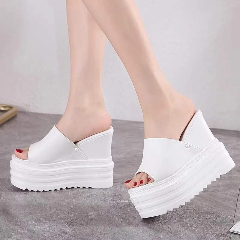 New Trendy Women's Slippers with 14cm Wedge Heels and Waterproof Platform for Outdoor Wear High-heeled sandals