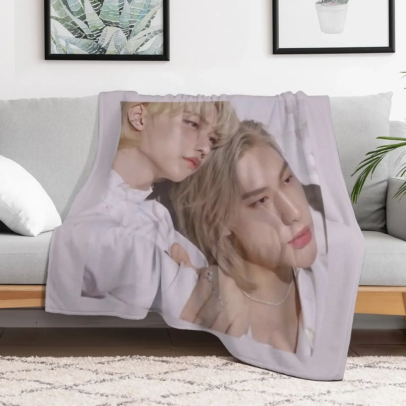 Hyunjin and Felix Throw Blanket funny gift Summer for winter Blankets