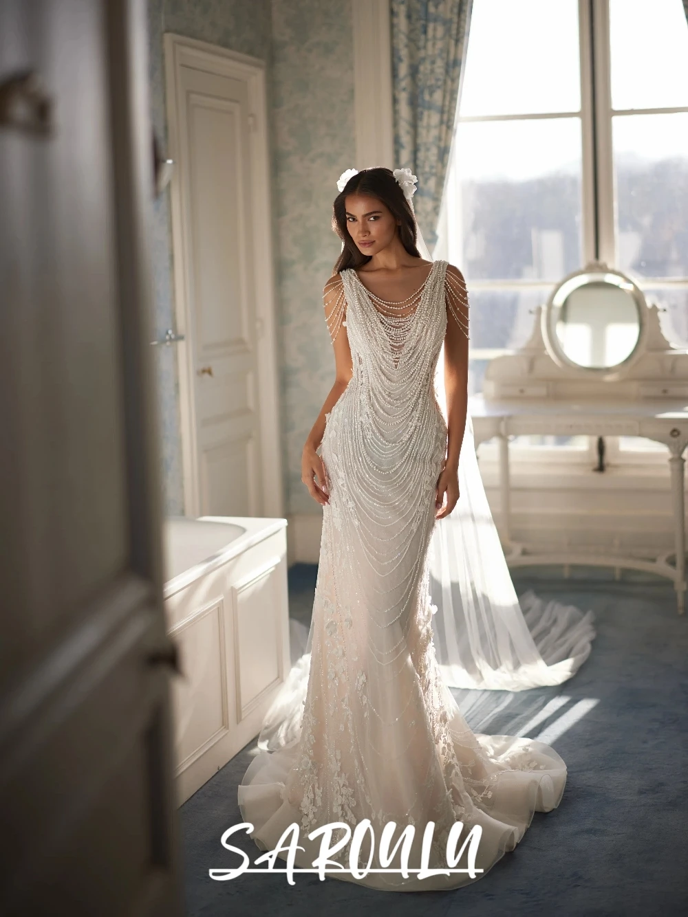 

Exquisite Pearl Beaded Tassel Fringe Wedding Dress Glamorous Glitter Sleeveless Mermaid Floral Appliques Customized Bridal Gown