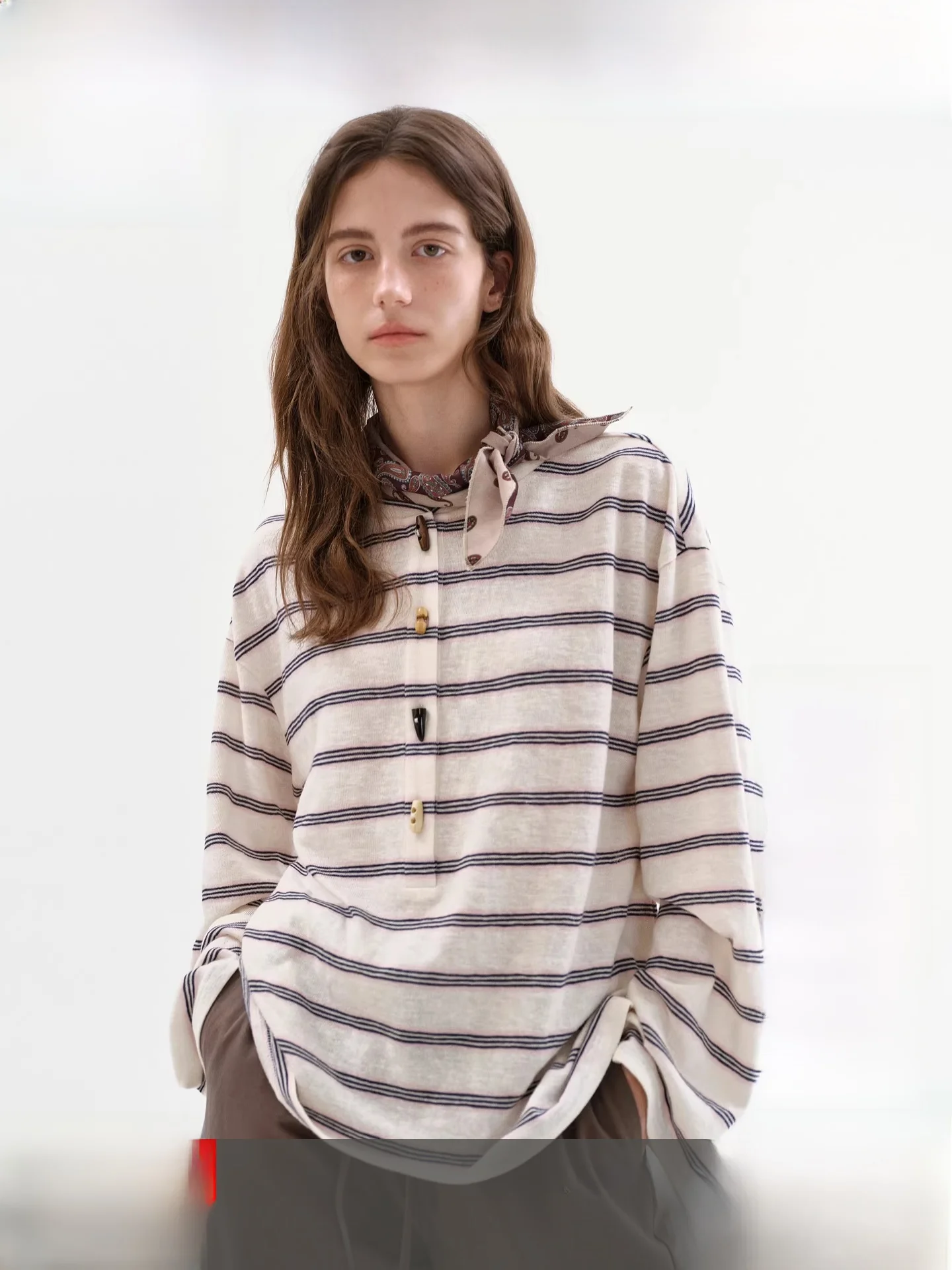 

Женская футболка Fano Miu с длинным рукавом, весенняя новинка, винтажный стиль, свободный крой, в полоску, на пуговицах, с круглым вырезом, для повседневной носки