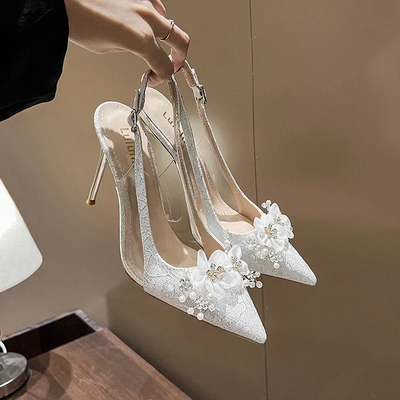 French Bride Gold Wedding Shoes Slim Heels, Pointed Toe, Shallow Mouth Flower Water Diamond High Heels, Headband, Back Hollow