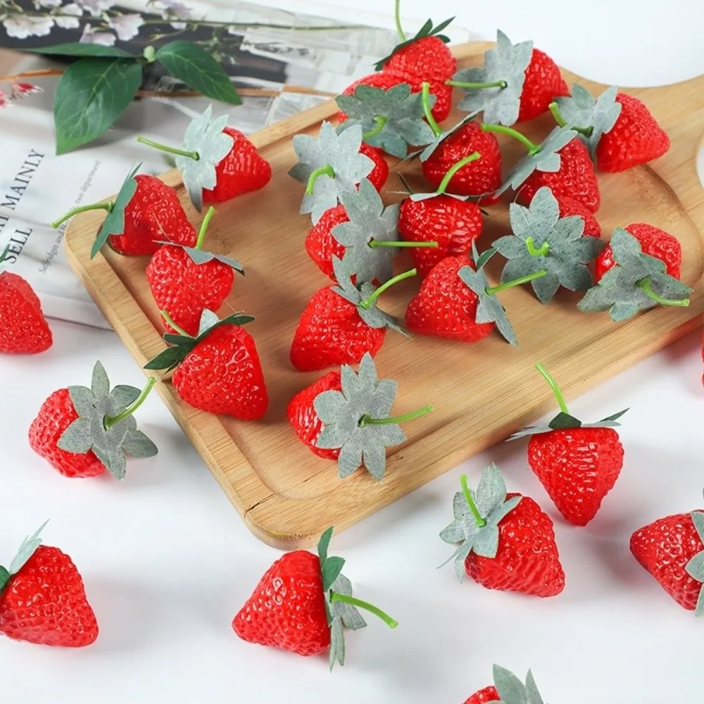 

10Pcs Realistic Artificial Strawberry Decorative Fruit Ornament Plastic Strawberries Handicrafts Simulation Strawberry