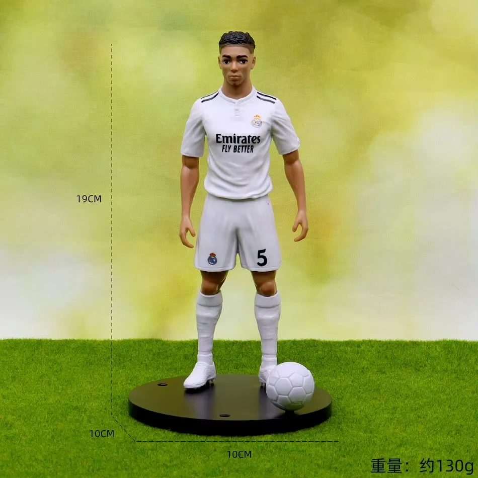 2026 Neue Fußballstar-Figuren von Ronaldo, Messi, Mbappé, Niedliche Cartoon-Actionfiguren, Auto-Zubehör, Geschenke für Fußballfans