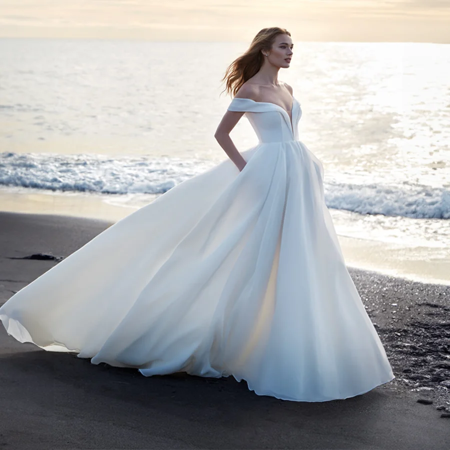 

Off-Shoulder Cap Sleeve Wedding Dresses A-Line Backless And Zipper With Buttons Designs Bridal Gowns
