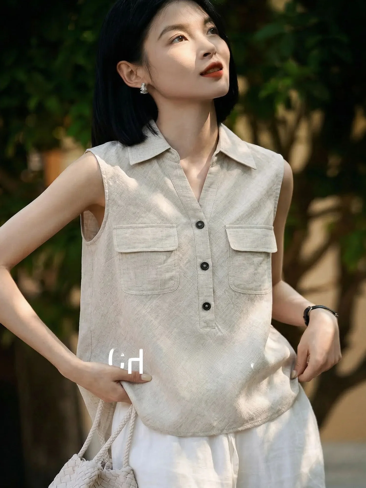 

Chivirin Cotton Linen Sleeveless Shirt Vest Women's Summer V-neck Single Button Versatile Slimming Vest Commute Style
