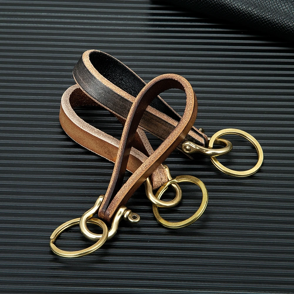 MKENDN Retro Leather Car Keychain Accessories Creative Brass Horseshoe Buckle Leather Wipe Color Pendant Keyring Lanyard Gifts